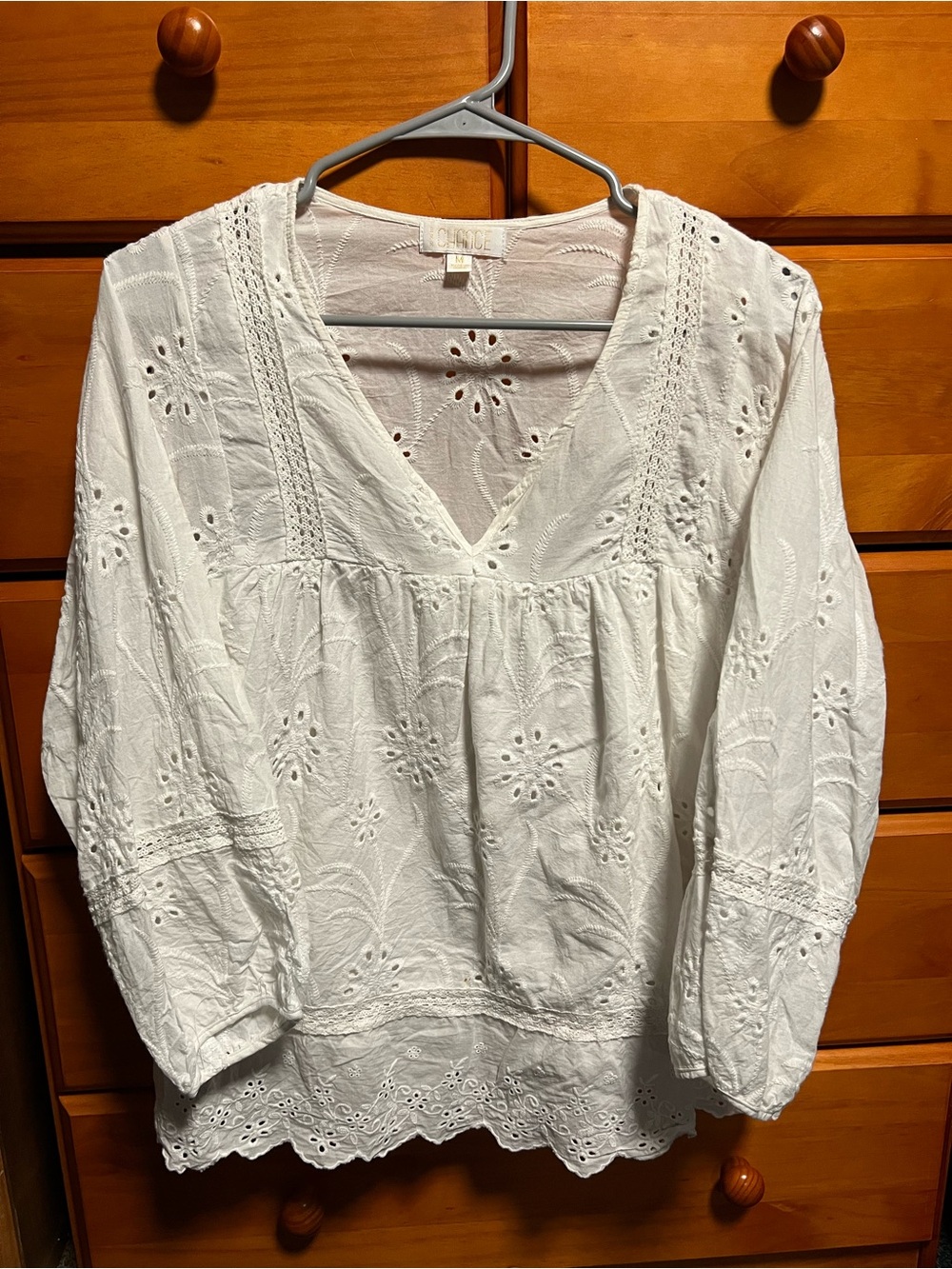 Chico's White Eyelet V-Neck Peasant Blouse